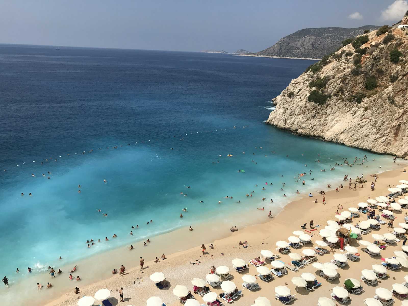 Residence and Work Permits in Turkey: Complete Guide for Foreigners (2025)
