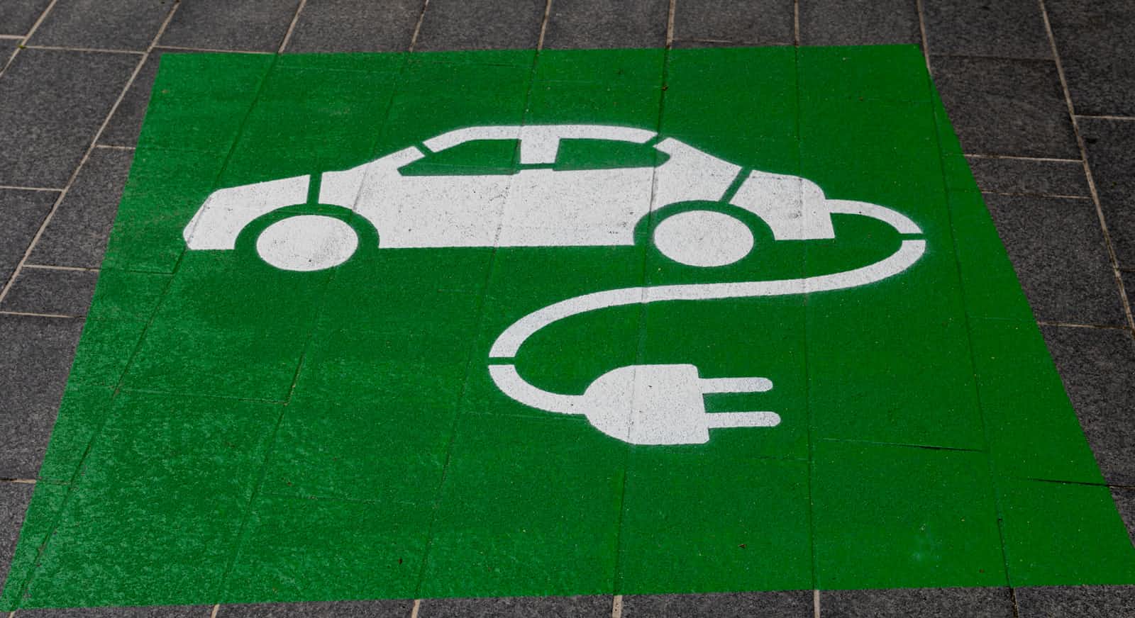 Elektrikli Araç Şarj Giderlerinin Vergisel Durumu